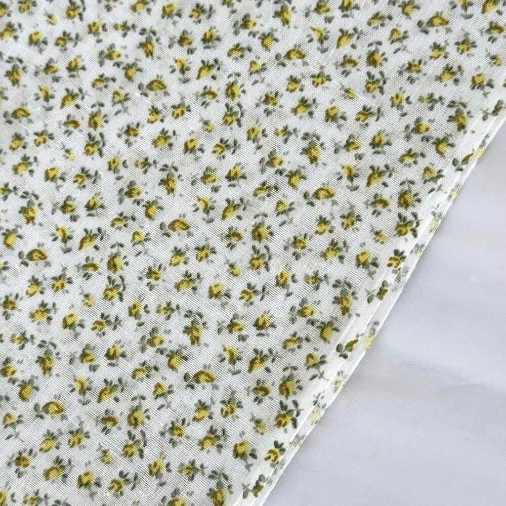 VTG Ditzy Yellow Rosebuds on White Fabric Cottagecore Grannycore Sewing BTY